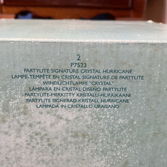 🌟PartyLite Signature Crystal Hurricane - Picture 8 of 8